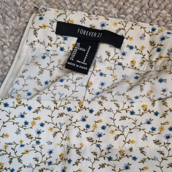 Long floral skirt - Picture 4 of 4